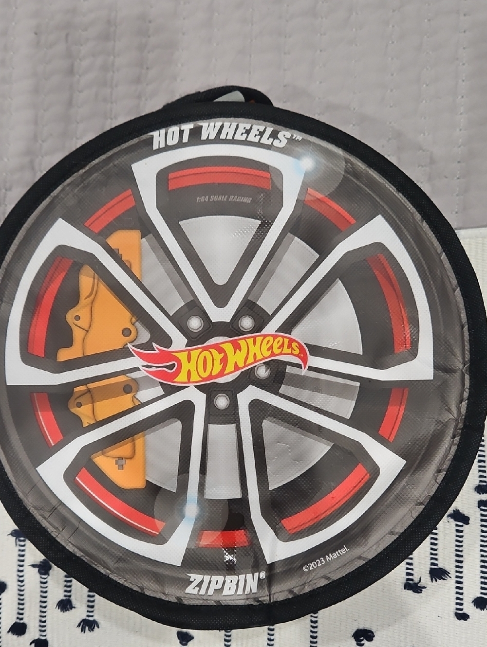 ZipBin Wheel Shaped Party Storage - Red and Yellow